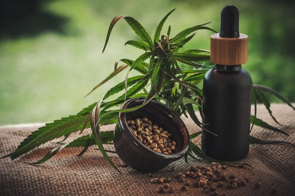 Comment choisir une boutique en ligne de CBD qui respecte les normes françaises ?