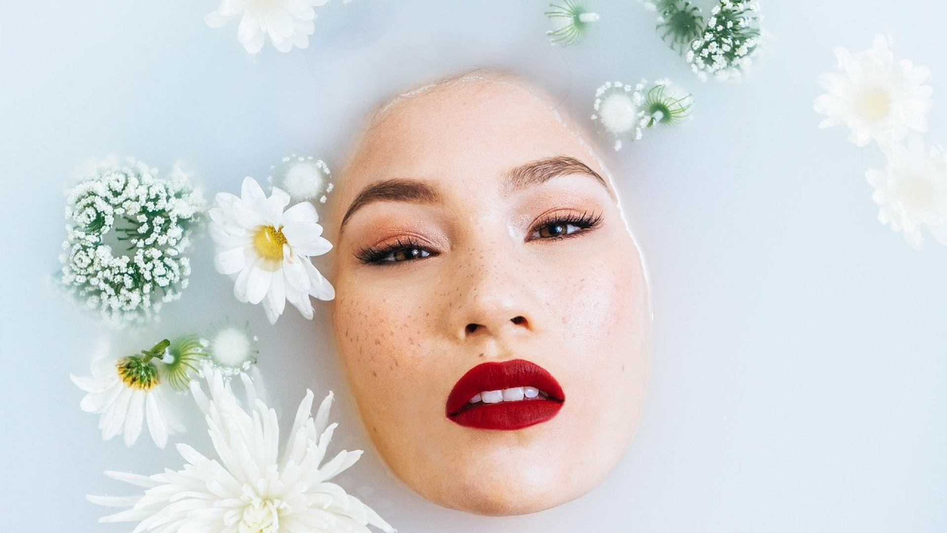 Découvrez un nouvel allié pour une routine soin visage simplifiée !