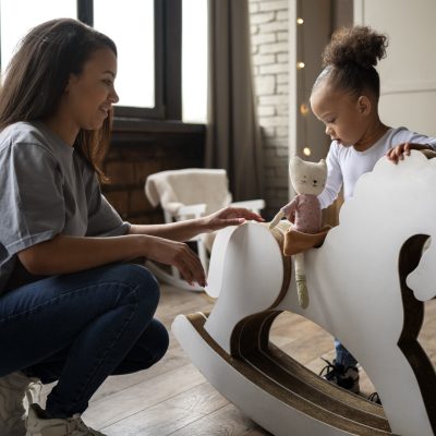 Comment choisir le meilleur mode de garde pour son enfant ?